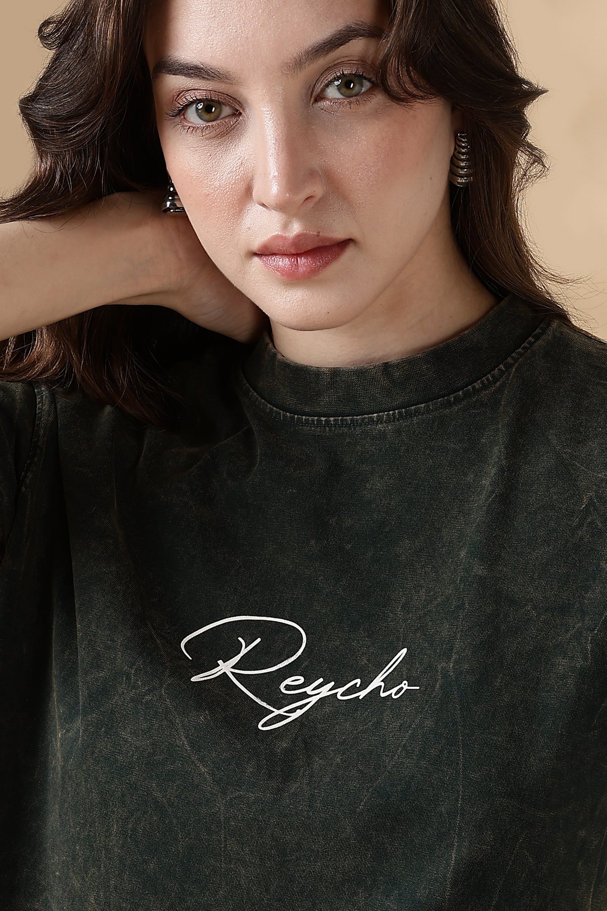 WOMENSWEAR